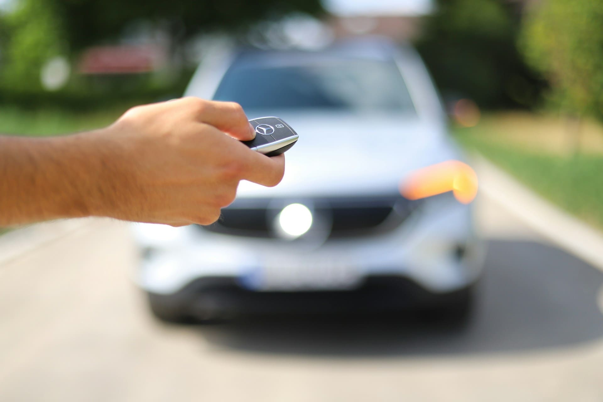 Car key & auto service